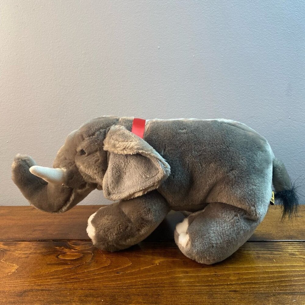 Wild Republic 2009 Baby Elephant Gray Plush Stuffed Animal